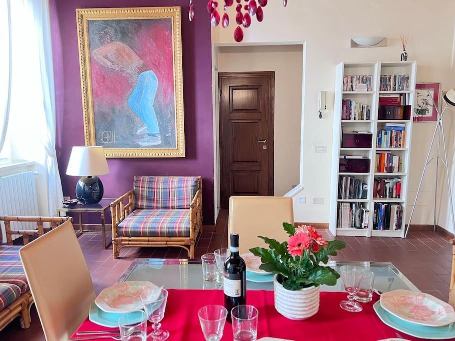 Casa Tommaso Apartment Lucca Bagian luar foto